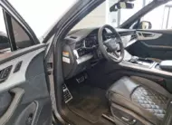 Audi Q7 2023 г. (серый цвет)