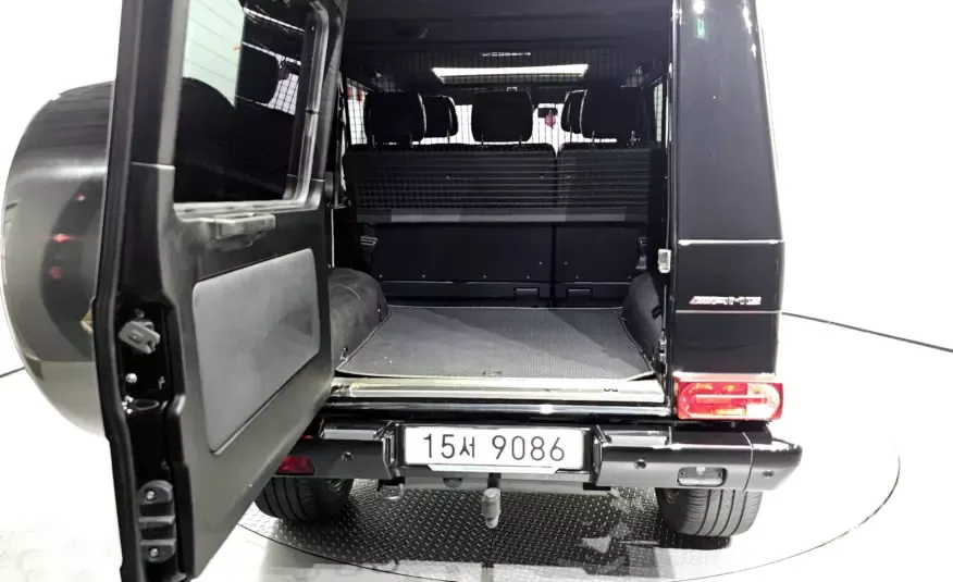Mercedes-Benz G-Class 2015 г. (черный)