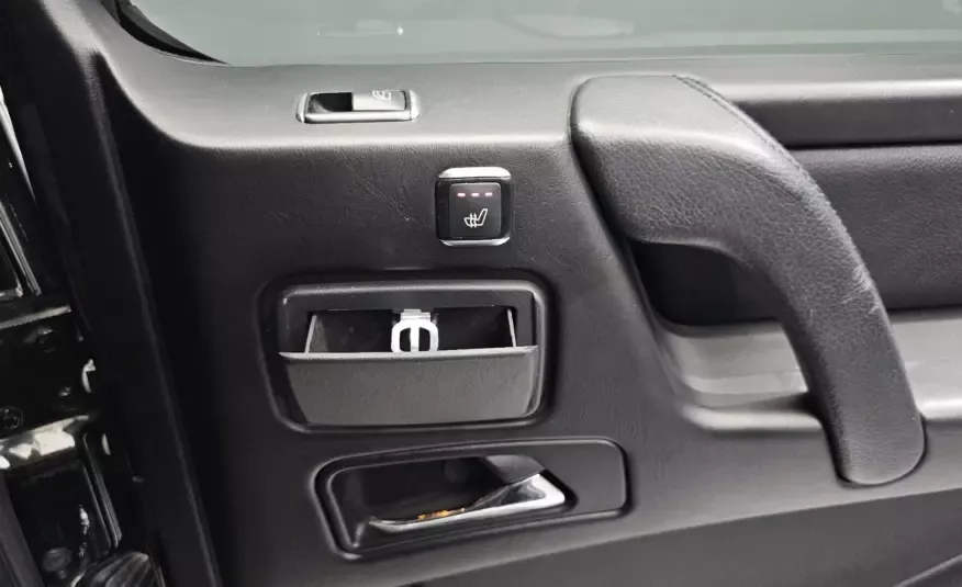 Mercedes-Benz G-Class 2015 г. (черный)