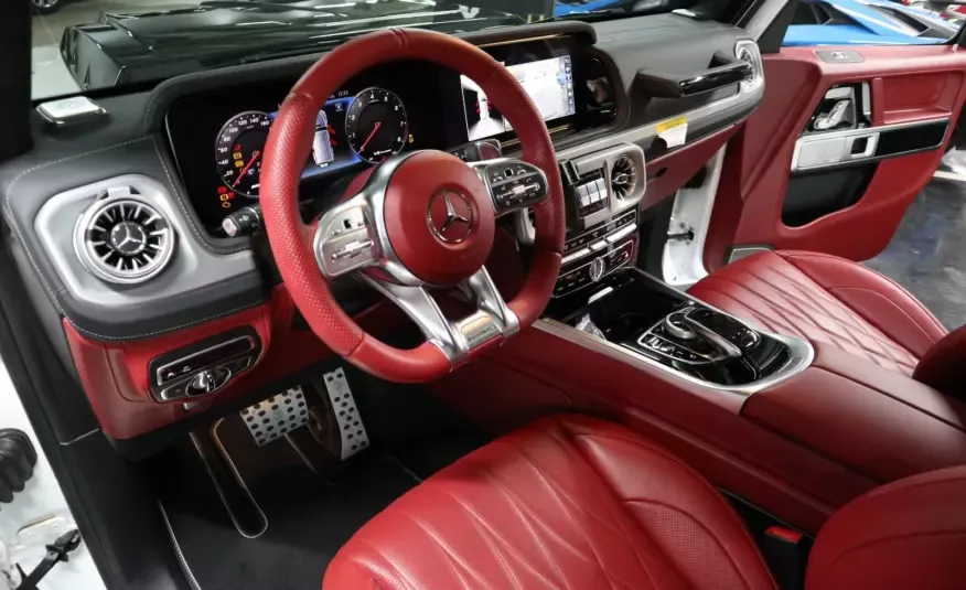 Mercedes-Benz G-Class 2021 г. (белый)