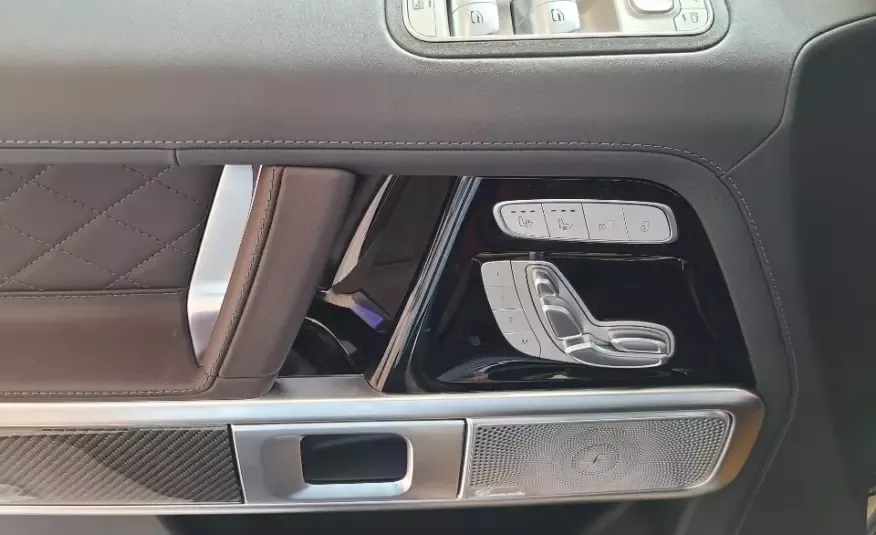Mercedes-Benz G-Class 2022 г. (золото)