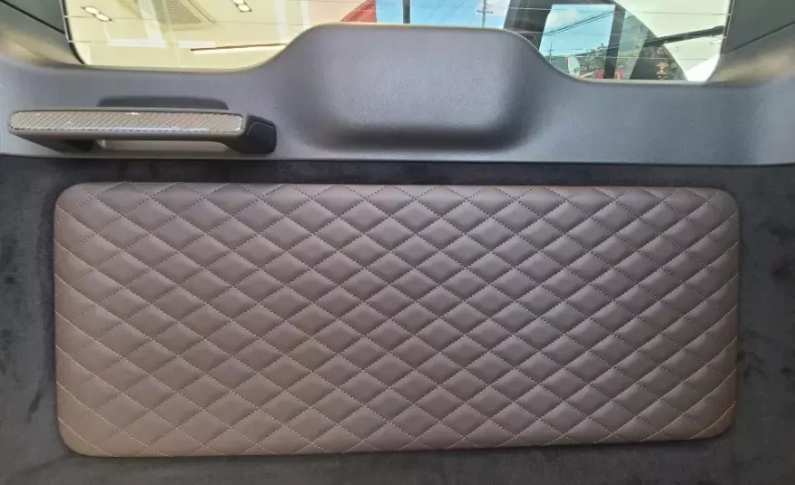 Mercedes-Benz G-Class 2022 г. (золото)