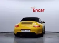 Porsche 911 2011 г. (желтый)
