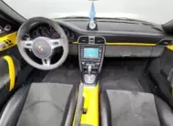 Porsche 911 2011 г. (желтый)