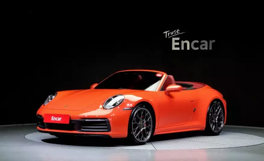 Porsche 911 2020 г. апельсин фотография