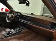 Porsche 911 2023 г. (красный)