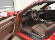 Porsche 911 2023 г. (красный)