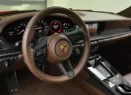 Porsche 911 2023 г. (красный)