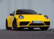 Porsche 911 2023 г. (желтый)