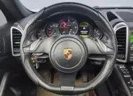 Porsche CAYENNE 2012 г. (черный)
