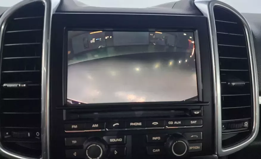 Porsche CAYENNE 2012 г. (черный)