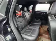 Porsche CAYENNE 2012 г. (черный)
