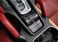Porsche CAYENNE 2016 г. (белый)