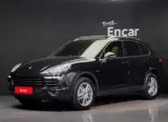 Porsche CAYENNE 2016 г. черный фотография