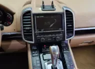Porsche CAYENNE 2016 г. (черный)