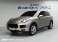 Porsche CAYENNE 2016 г. светлый цвет фотография