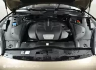 Porsche CAYENNE 2016 г. (светлый цвет)