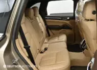 Porsche CAYENNE 2016 г. (светлый цвет)