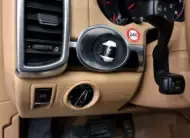 Porsche CAYENNE 2017 г. (белый)