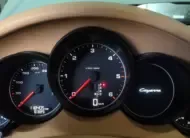 Porsche CAYENNE 2017 г. (белый)