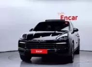 Porsche CAYENNE 2019 г. (черный)