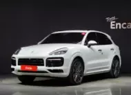 Porsche CAYENNE 2020 г. белый фотография
