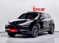 Porsche CAYENNE 2022 г. черный фотография