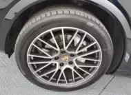 Porsche CAYENNE 2022 г. (черный)