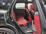 Porsche CAYENNE 2022 г. (черный)