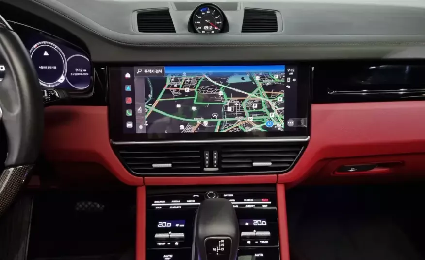 Porsche CAYENNE 2022 г. (черный)