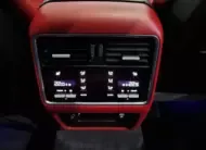 Porsche CAYENNE 2022 г. (черный)