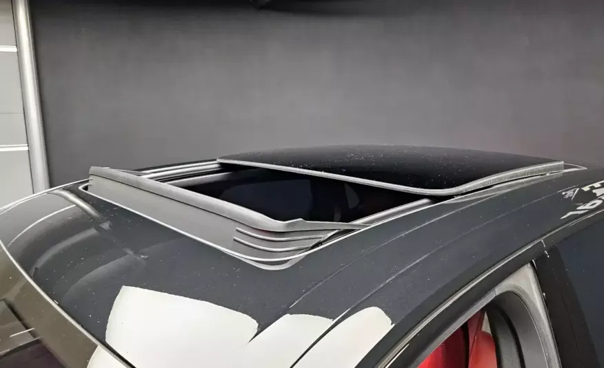 Porsche CAYENNE 2022 г. (черный)