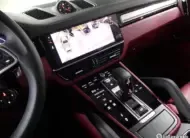 Porsche CAYENNE 2023 г. (белый)