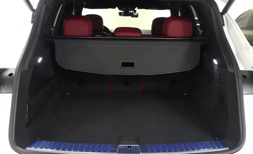 Porsche CAYENNE 2023 г. (белый)