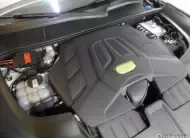 Porsche CAYENNE 2023 г. (белый)