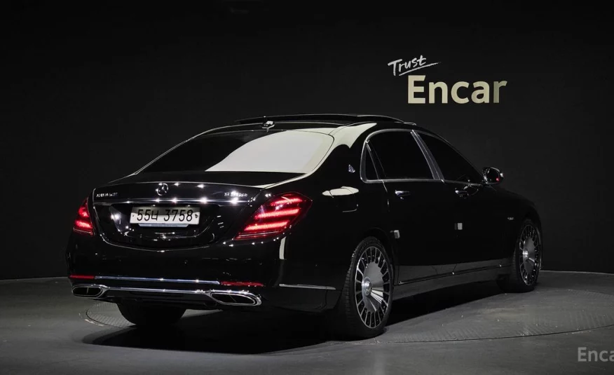 Mercedes-Benz S-Class Maybach S560 4MATIC 2019 года с пробегом 111606 км