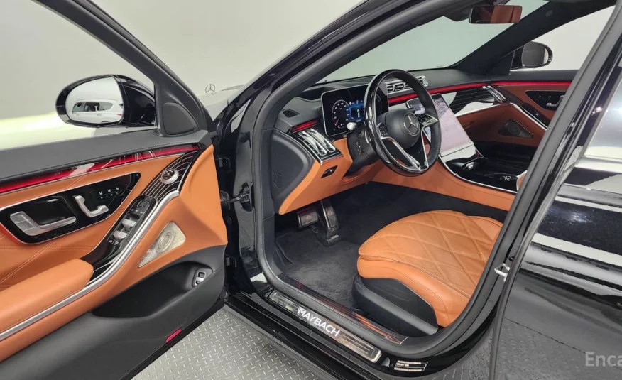 Mercedes-Benz S-Class Maybach S580 4MATIC 2021 года с пробегом 111982 км