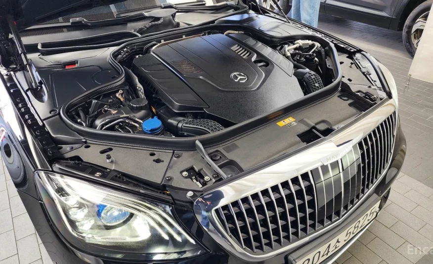 Mercedes-Benz S-Class Maybach S560 4MATIC 2018 года с пробегом 103658 км