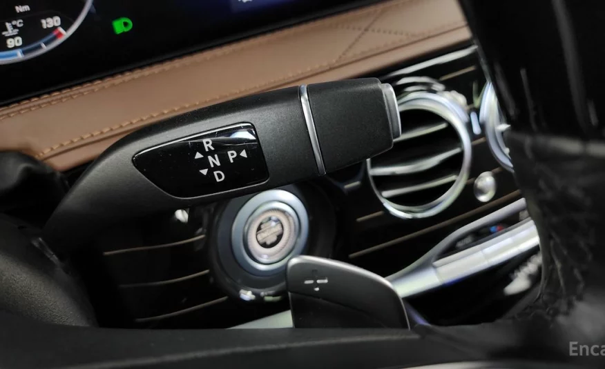 Mercedes-Benz S-Class Maybach S560 4MATIC 2018 года с пробегом 103658 км