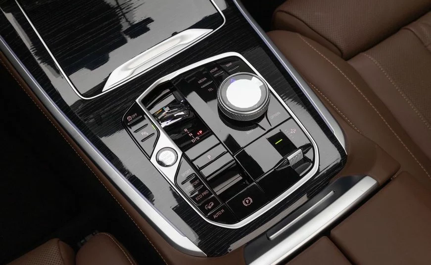 BMW X5 xDrive 40i M Sports 2023 года с пробегом 17817 км