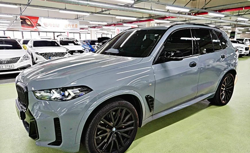 BMW X5 xDrive 40d M Sports Online Exclusive Edition 2024 года с пробегом 5112 км