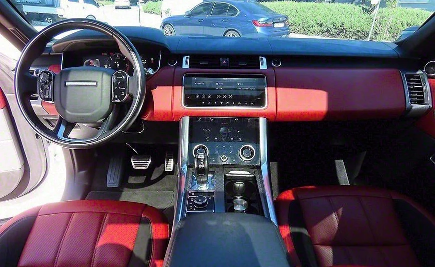 Land Rover Range Rover Sport 3.0 SDV6 HSE Dynamic 2018 года с пробегом 113037 км