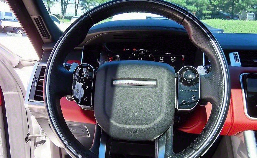 Land Rover Range Rover Sport 3.0 SDV6 HSE Dynamic 2018 года с пробегом 113037 км