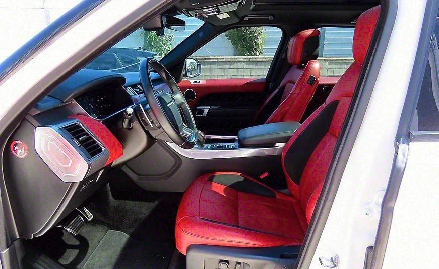 Land Rover Range Rover Sport 3.0 SDV6 HSE Dynamic 2018 года с пробегом 113037 км