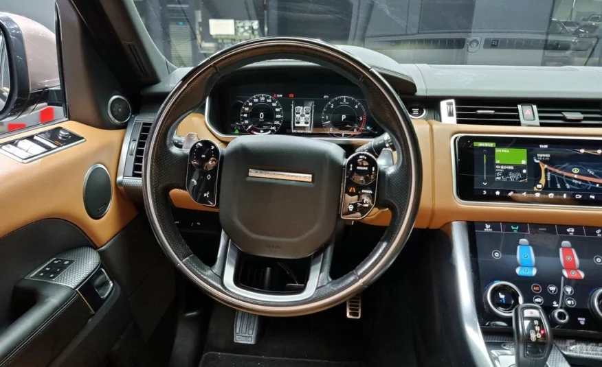 Land Rover Range Rover Sport 3.0 SDV6 HSE Dynamic 2018 года с пробегом 273857 км