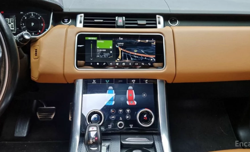 Land Rover Range Rover Sport 3.0 SDV6 HSE Dynamic 2018 года с пробегом 273857 км