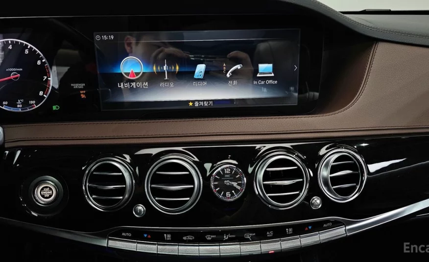 Mercedes-Benz S-Class Maybach S560 4MATIC 2019 года с пробегом 140603 км