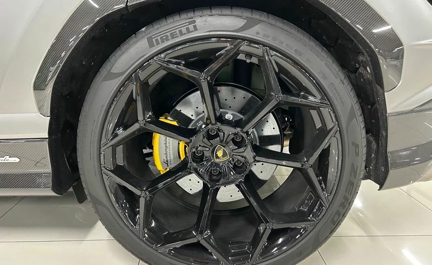 Lamborghini Urus 4.0 V8 Performante 2023 года с пробегом 7119 км