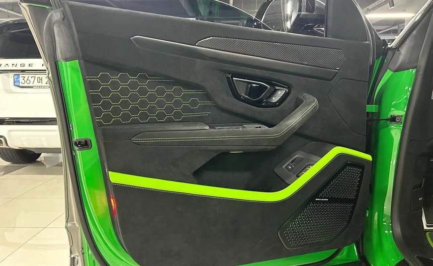 Lamborghini Urus 4.0 V8 Performante 2023 года с пробегом 7119 км