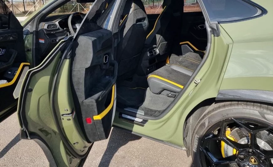 Lamborghini Urus 4.0 V8 Performante 2024 года с пробегом 3927 км